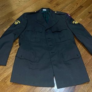 VINTAGE MILITARY US ARMY  COAT UNIFORM JACKET MENS 8405-965-1605 SIZE 40S